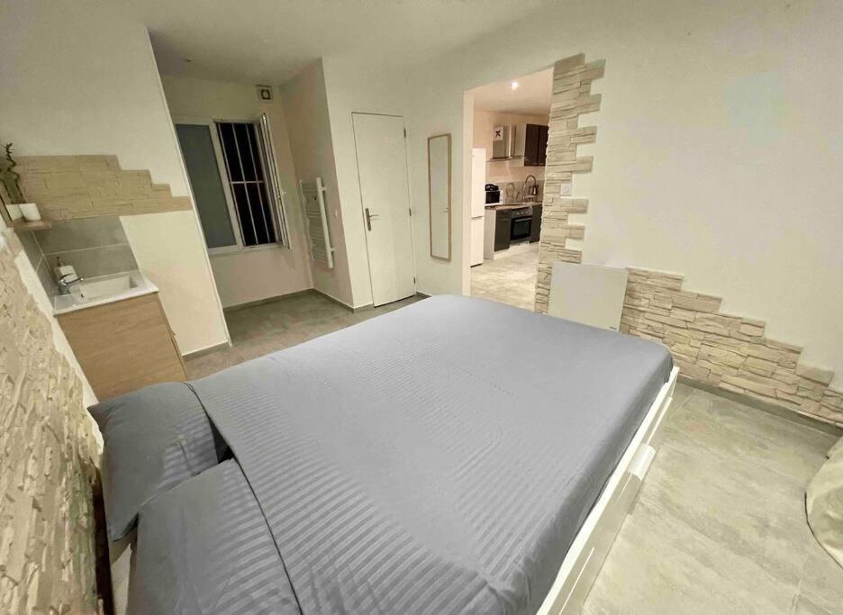 Toulon: Superbe Appartement Atypique 2 Chambres Exterior photo